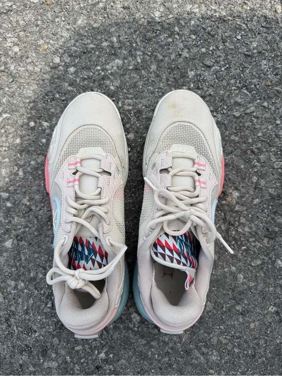 Way Of Wade Other - Men's Athletic Shoes Way of wade - Light Beige with Pink & Blue Accents